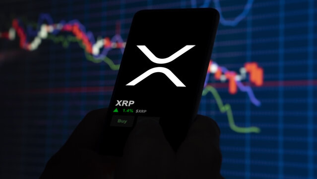 XRP 形成看涨旗形模式：山寨币的下一步是什么？